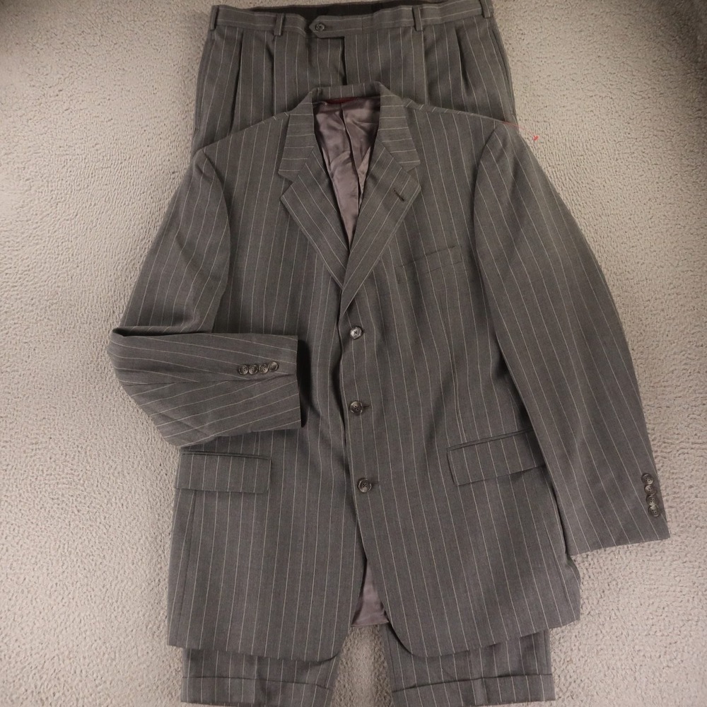 VTG Hart Schaffner Marx Suit 46L XLT 40x33 Gray Chalk Stripe 100% Wool Pleated